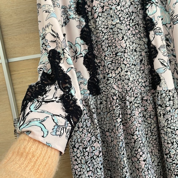 BCBG Maxazria long sleeves dress - Picture 3 of 10